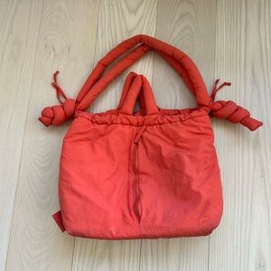 Olend Ona Soft Bag -